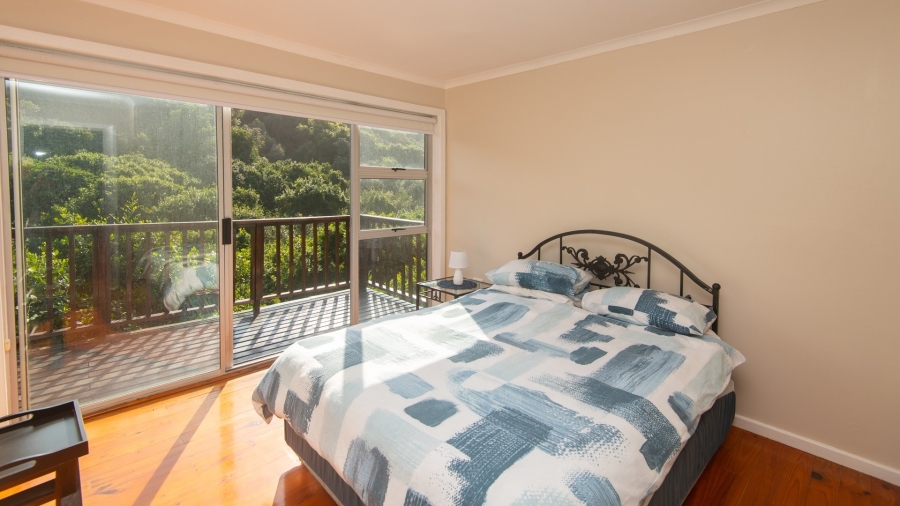 6 Bedroom Property for Sale in Nature On Sea Western Cape